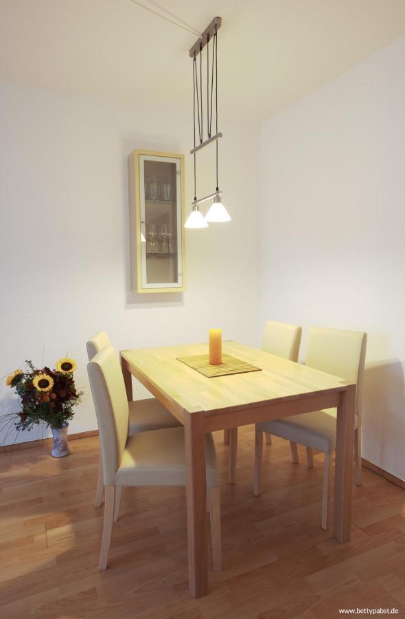 An Der Uni Mit Tiefgarage Und Loggia Apartment Leipzig