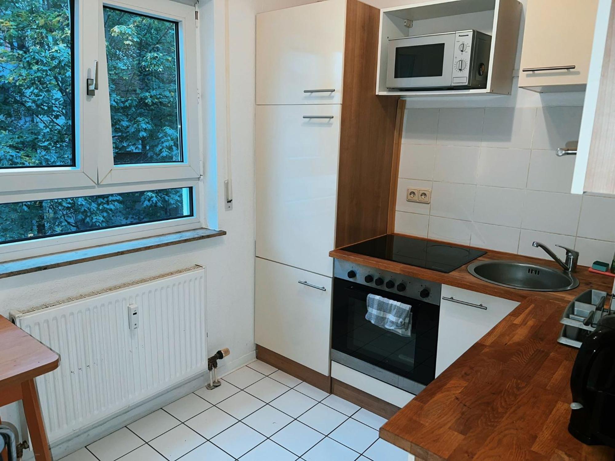 Apartment An Der Uni Mit Tiefgarage Und Loggia Leipzig